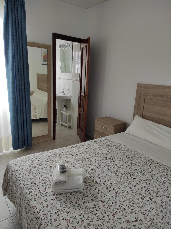 Hostal Fantoni Кадис Экстерьер фото