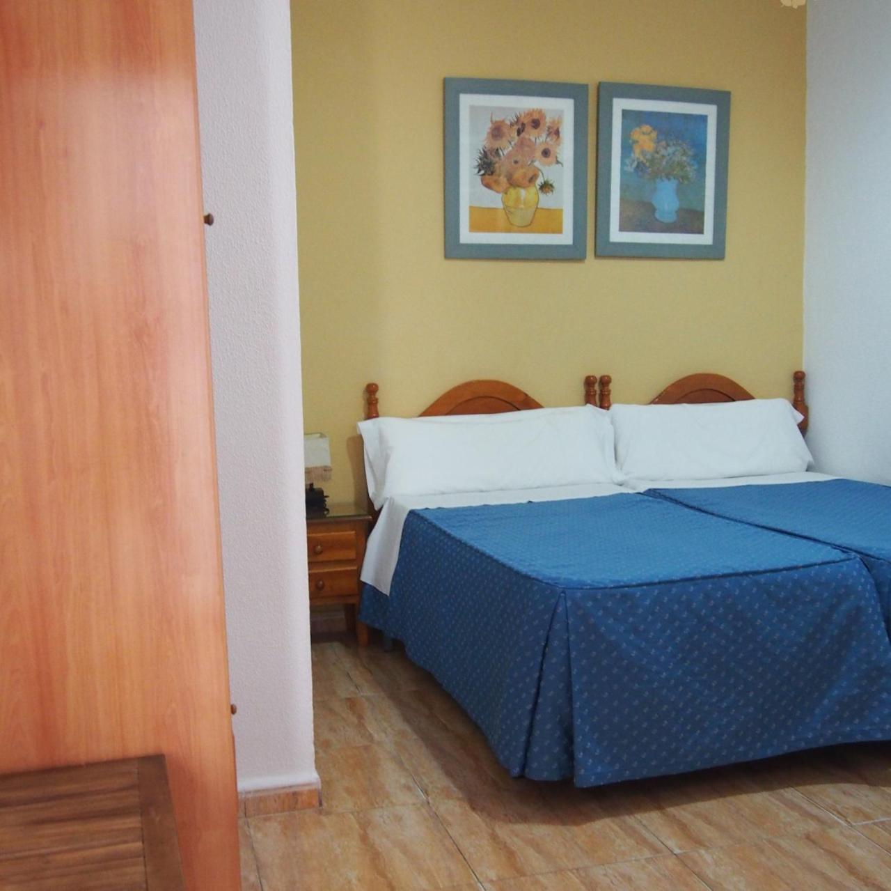 Hostal Fantoni Кадис Экстерьер фото